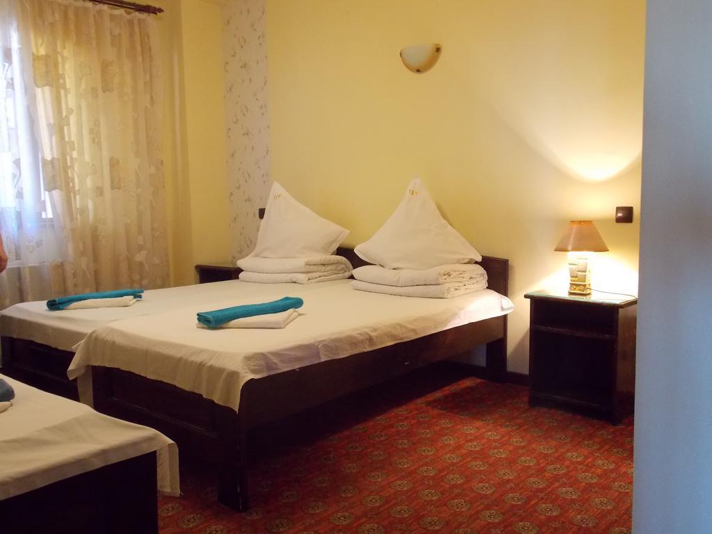 Complex Turistic Casianna & Spa Păltiniş Exteriör bild