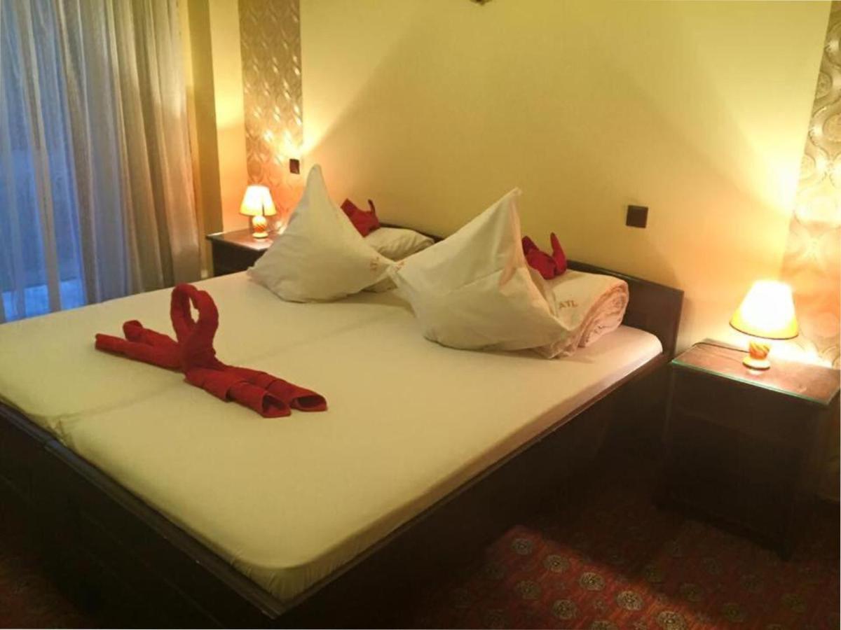 Complex Turistic Casianna & Spa Păltiniş Exteriör bild